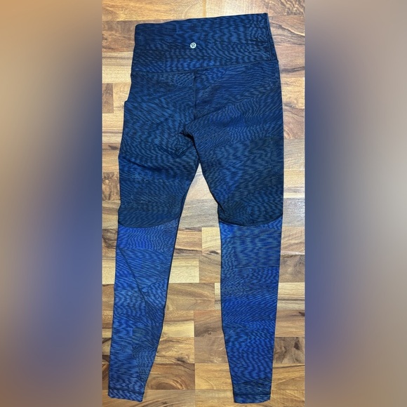 Lululemon Wonder Under High-Rise Tight | Size 6 Blue Pattern | Athleisure Yoga - Picture 3 of 6
